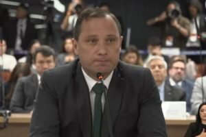 primeira-turma-do-stf-interroga-agora-bolsonaro-e-cia-por-trama-golpista:-assista