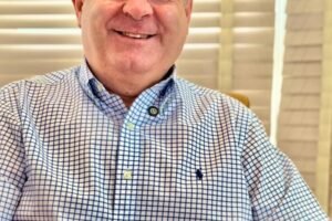 zeca-cavalcanti-tem-aprovacao-de-86%,-diz-multipla