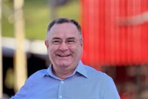 zeca-cavalcanti-mantem-alta-aprovacao-em-arcoverde,-aponta-pesquisa-multipla