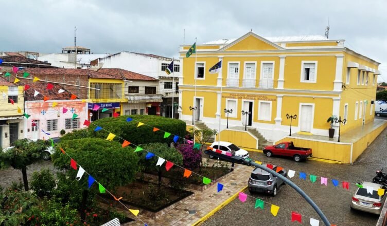 prefeitura-de-flores-altera-feriado-de-corpus-christi-para-23-de-junho
