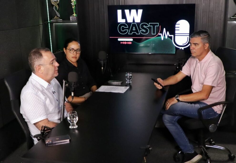 zeca-confirma-apoio-aos-irmaos-gouveia;-pollyanna-condiciona-decisao-a-raquel-lyra