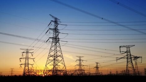 geracao-centralizada:-modelo-de-negocio-insustentavel-com-“energia-limpa”
