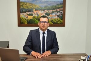 informacao-sobre-fim-de-poder-das-camaras-na-votacao-de-contas-e-equivocada