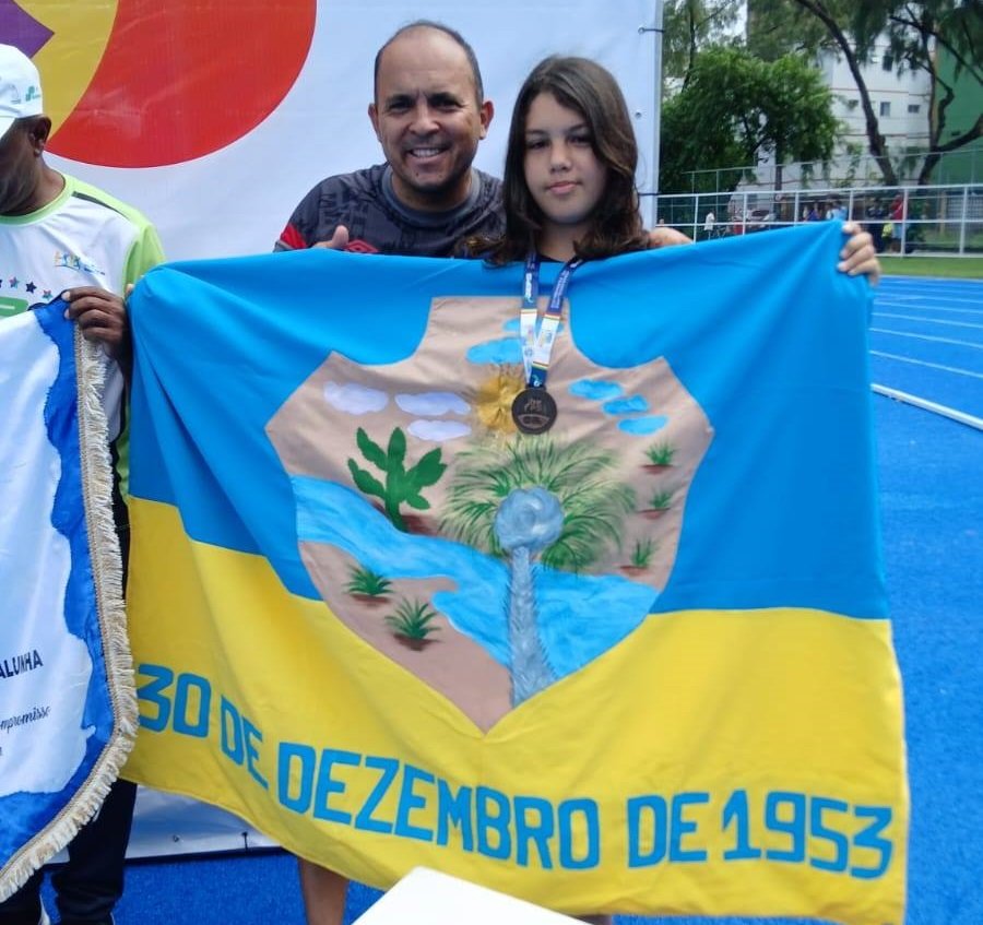 carnaiba-conquista-05-medalhas-no-atletismo-nos-jogos-escolares-pernambucanos-jeps