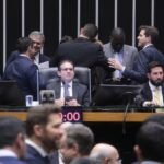 em-barganha-por-emendas-e-derrota-do-governo,-camara-aprova-urgencia-sobre-iof