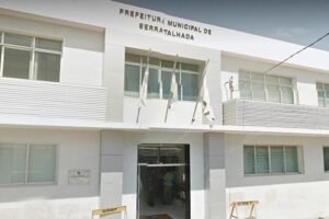 tce-pe-julga-regular-com-ressalvas,-execucao-orcamentaria-da-prefeitura-de-serra-talhada-em-2022