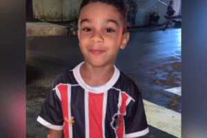 menino-de-5-anos-e-baleado-durante-tiroteio-no-recife-e-precisa-de-doacao-de-sangue