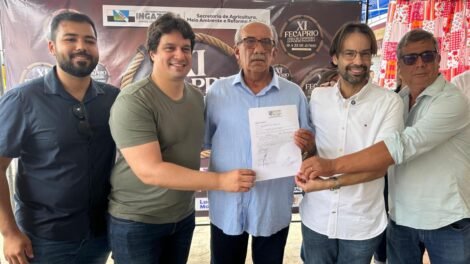 prefeito-luciano-torres-abre-oficialmente-a-11a-fecaprio-em-ingazeira