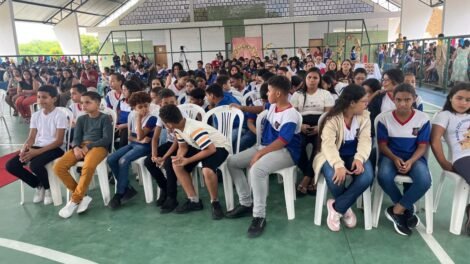 alunos-da-rede-municipal-de-calumbi-sao-premiados-apos-destaque-no-saepe-2024