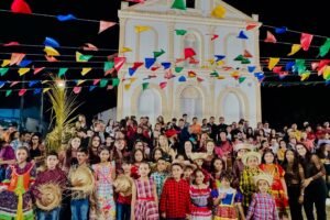 flores:-povoado-de-santana-de-almas-promove-o-“arraial-da-escola-desembargador-pedro-i”