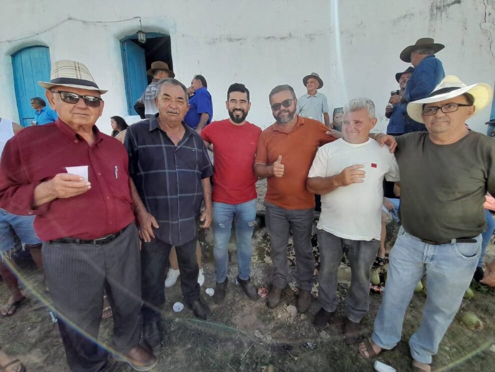grupo-de-oposicao-de-carnaiba-mostra-uniao-durante-festa-da-fazenda-colonia