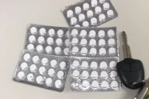 prf-apreende-anfetaminas-com-caminhoneiro-que-dirigia-de-forma-perigosa-na-br-232,-em-arcoverde