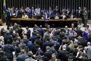 senado-pode-votar-na-quarta-projeto-que-amplia-numero-de-deputados-federais