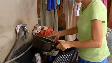 moradores-denunciam-falta-de-agua-nas-torneiras-ha-30-dias-em-serra-talhada