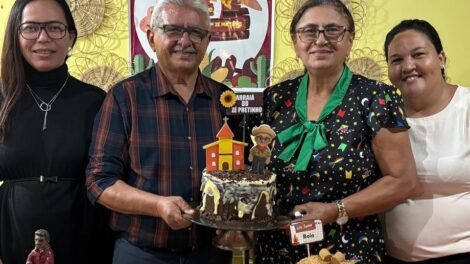 ze-pretinho-realiza-o-“arraia-do-ze”-com-familiares-e-amigos-na-zona-rural-de-quixaba