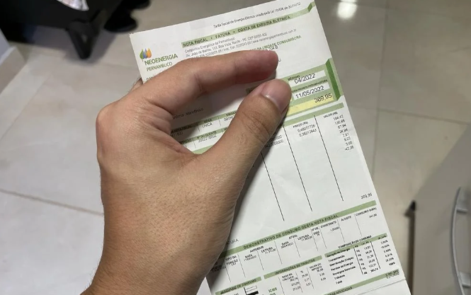 conta-de-luz-seguira-com-cobranca-extra-em-julho,-anuncia-aneel
