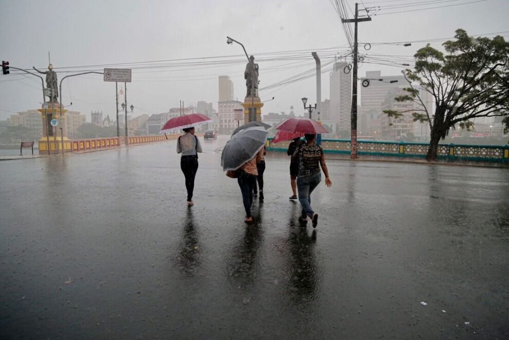 inmet-alerta-sobre-‘perigo-potencial’-de-chuvas-em-74-cidades-de-pernambuco