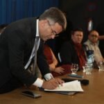 sandrinho-assinou-ordens-de-servico-de-2,5-milhoes-para-novas-obras-em-afogados-da-ingazeira 