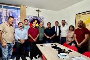vereadores-de-limoeiro-reforcam-lacos-com-a-uvp-em-busca-de-apoio-legislativo