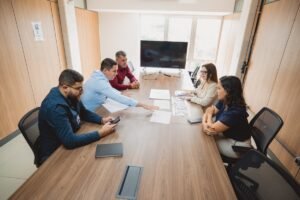 prefeito-de-solidao-discute-projeto-de-novo-portal-de-entrada-em-reuniao-no-der-pe