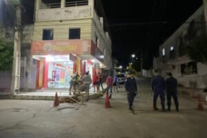 prefeitura-de-afogados-instala-sinal-semaforico-na-rua-diomedes-gomes