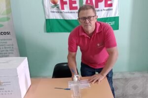 edson-andrade-e-eleito-presidente-do-diretorio-municipal-do-pt-de-carnaiba
