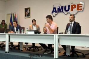 amupe-reune-prefeitos-para-discutir-pautas-municipalistas