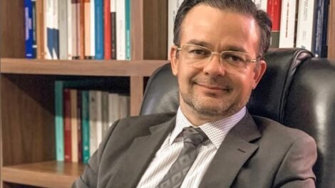 walber-agra-explica-qual-o-caminho-para-que-duque-tente-disputar-a-reeleicao