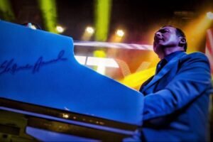 banda-super-oara-e-a-atracao-da-festa-de-agosto-em-carnaiba