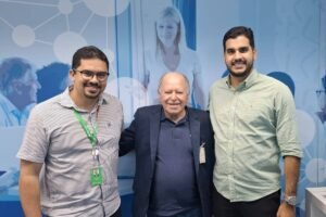 prefeito-de-iguaracy-se-reune-com-representantes-da-neoenergia 