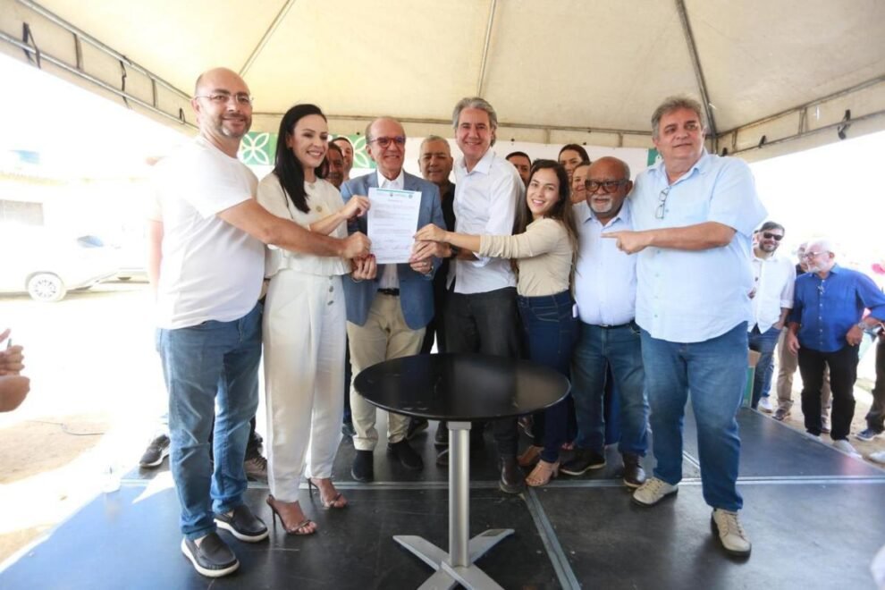 marcia-conrado-assina-ordem-de-servico-para-nova-etapa-do-anel-viario