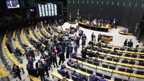 pesquisa-quaest:-85%-dos-brasileiros-sao-contra-aumento-no-numero-de-deputados-federais