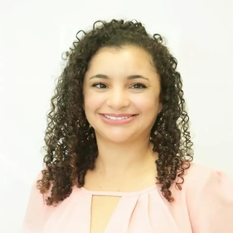 risolene-lima-reassume-a-secretaria-da-mulher-em-afogados-da-ingazeira