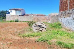 vende-se-tres-terrenos-de-facil-acesso-em-carnaiba