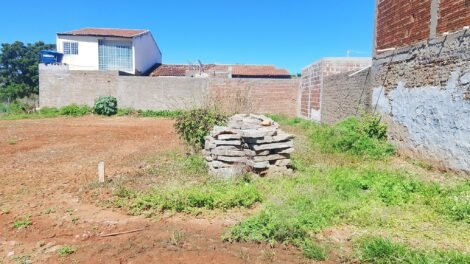 vende-se-tres-terrenos-de-facil-acesso-em-carnaiba