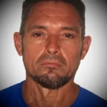 homem-e-assassinado-a-facadas-em-sertania