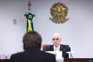 leia-a-decisao-de-moraes-contra-bolsonaro