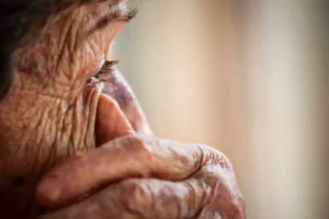 homem-e-preso-por-agredir-mae-de-78-anos-em-calumbi/pe