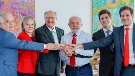 joao-campos-confirma-alinhamento-com-lula