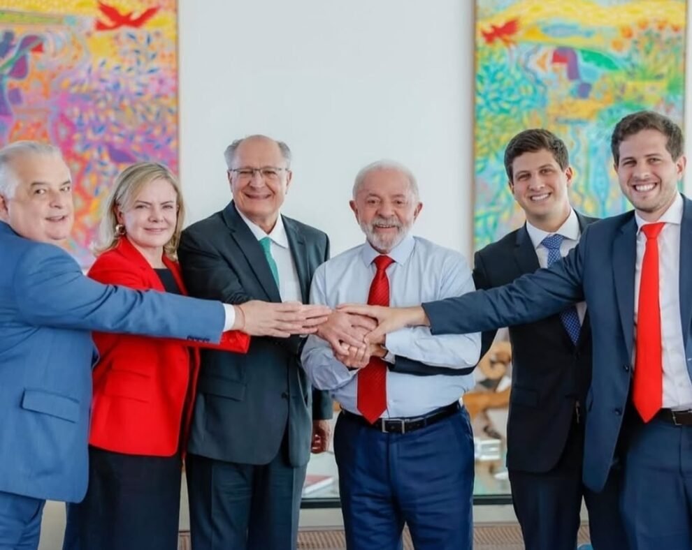 joao-campos-confirma-alinhamento-com-lula