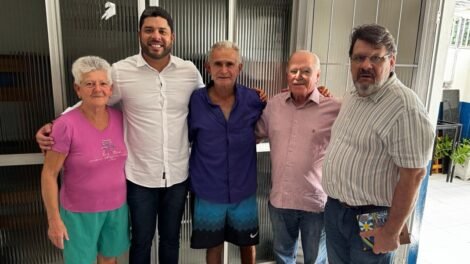 dr.-pedro-alves-visita-a-casa-de-apoio-de-iguaracy-em-recife-e-cumpre-agenda-na-setur