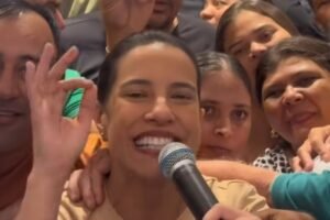 em-serra,-raquel-quis-mostrar-que-tem-prefeitos-e-vai-ter-os-votos