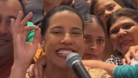 em-serra,-raquel-quis-mostrar-que-tem-prefeitos-e-vai-ter-os-votos
