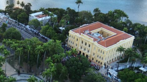 homem-pede-r$-1-milhao-ao-estado-apos-passar-13-anos-preso-injustamente-em-pernambuco