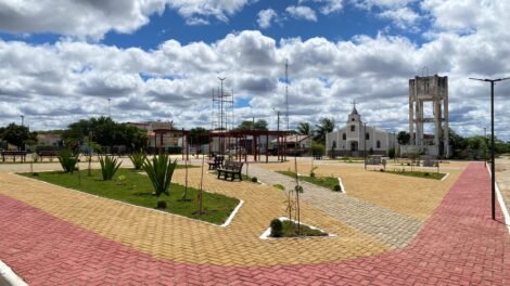 prefeitura-de-afogados-inaugurou-nova-praca-na-varzinha