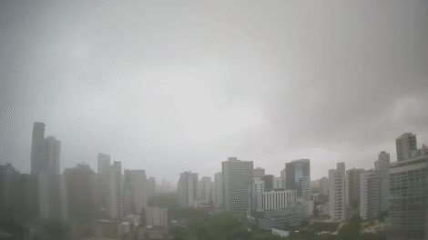 recife-entra-em-estagio-de-atencao-devido-a-chuvas-intensas-nesta-segunda-feira-(28)