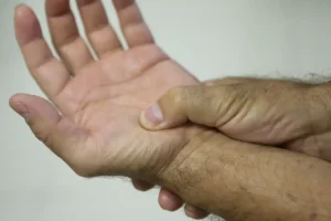 pessoas-com-fibromialgia-passam-a-ter-direitos-como-pessoas-com-deficiencia-a-partir-de-2026