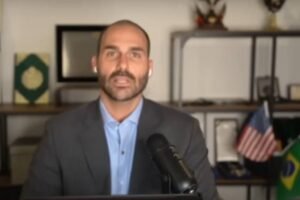 eduardo-bolsonaro-diz-trabalhar-para-que-senadores-nao-consigam-dialogo-com-eua