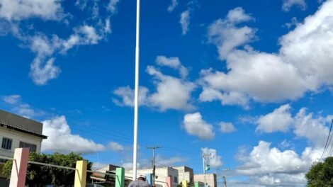prefeitura-de-itapetim-instala-iluminacao-de-led-em-trecho-da-rua-padre-jose-guerel