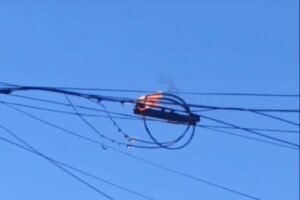 poste-pega-fogo-na-manha-desta-quarta-feira-em-afogados-da-ingazeira
